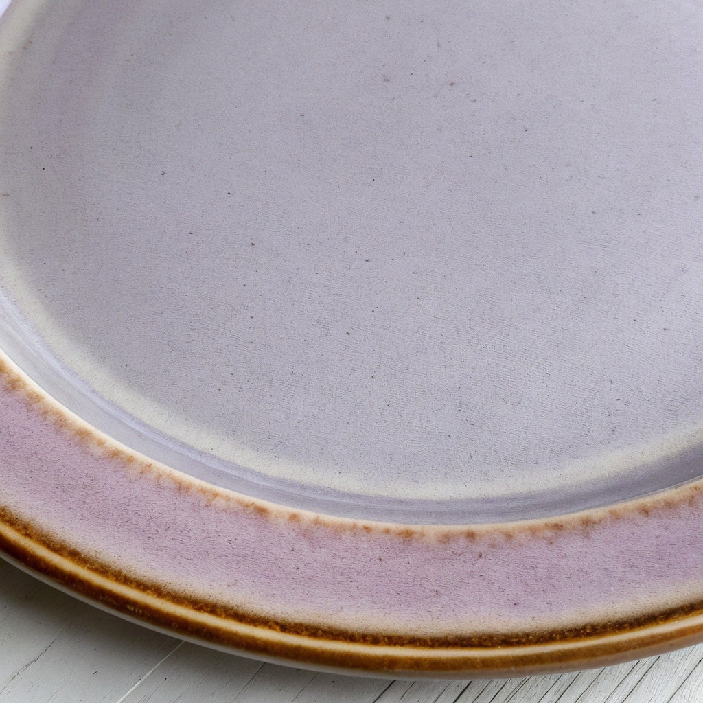 Remoxila Soft Lavender Plate — close-up of rim and edge detail